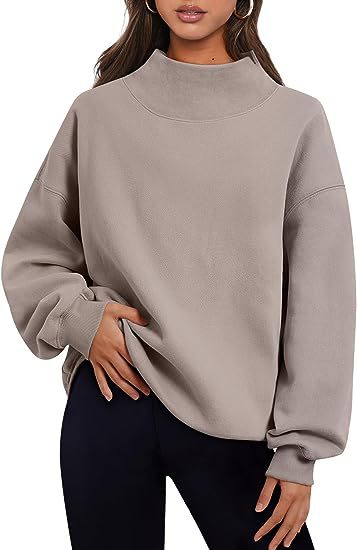 Oversized mockneck sweatshirt