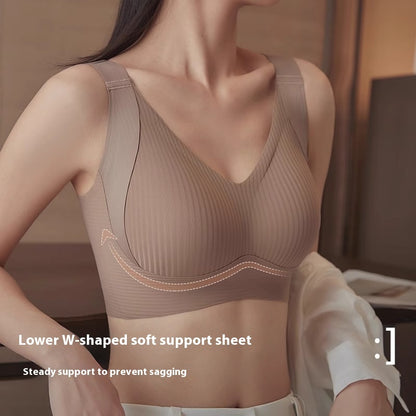 Seamless women's bra